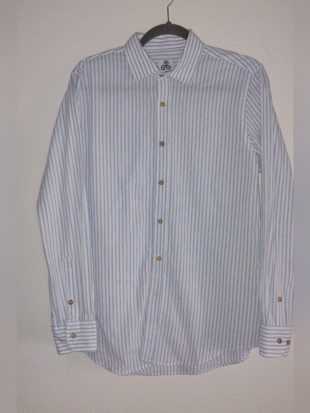 Men's Blue and White Stripe Casual Button-Down Shirt